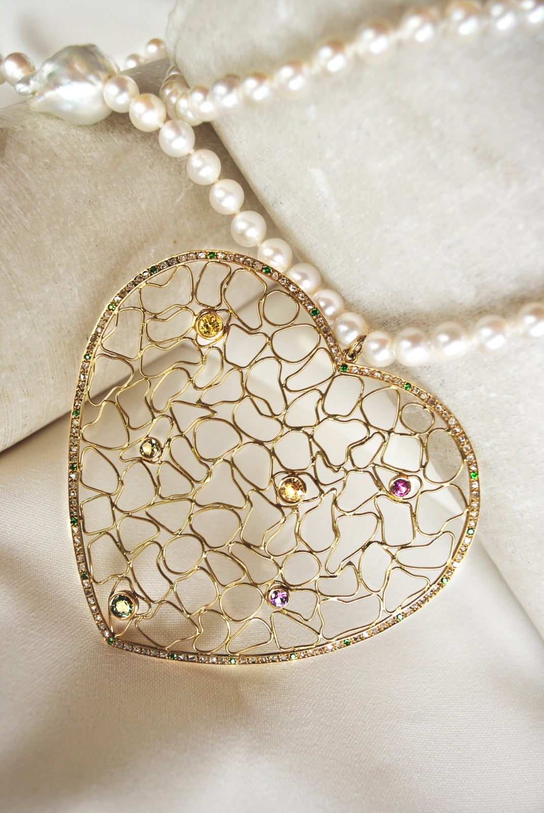 HEART NECKLACE